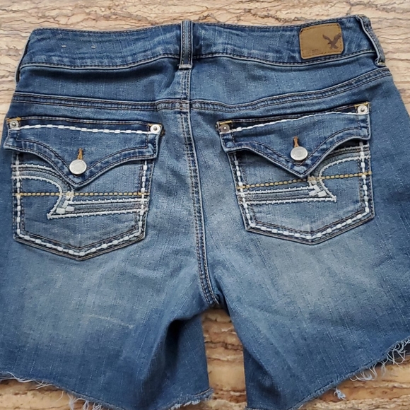 American Eagle short - Picture 2 of 4